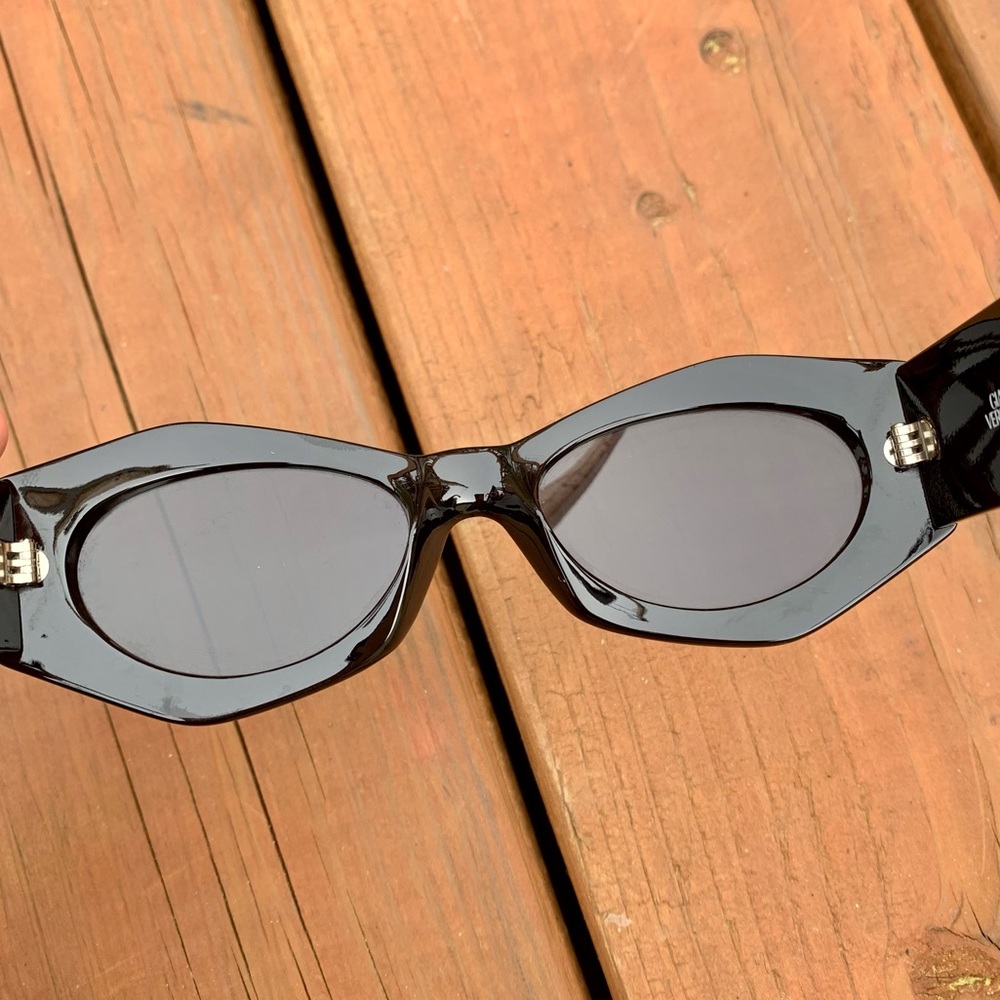 Vintage Versace Sunglasses MOD.422/E COL.N52 - Picture 8 of 14
